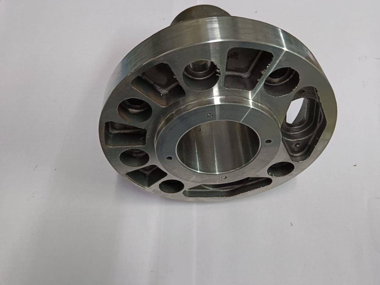 V6 Upper Bracket
